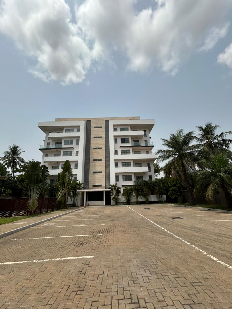 LUXURY 3BEDROOMAPRTMENT@ CANTONMENTS: $3500