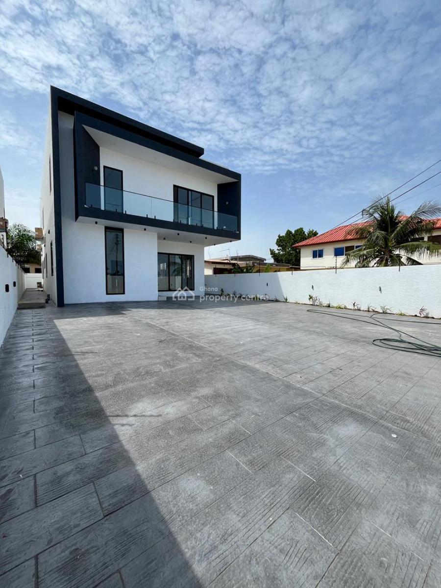 4 bedroom detached duplex for sale